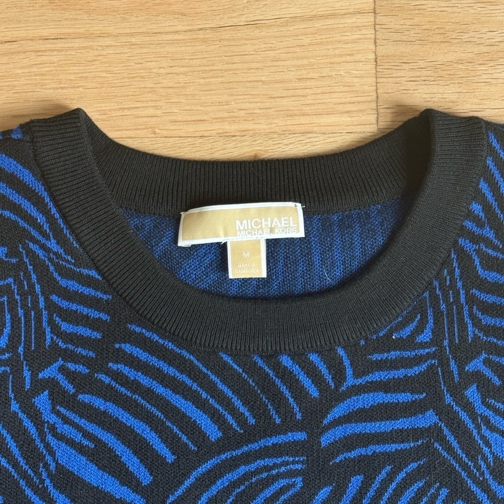 Michael Kors Short-Sleeve Knit Sweater — Size M - Picture 8 of 8